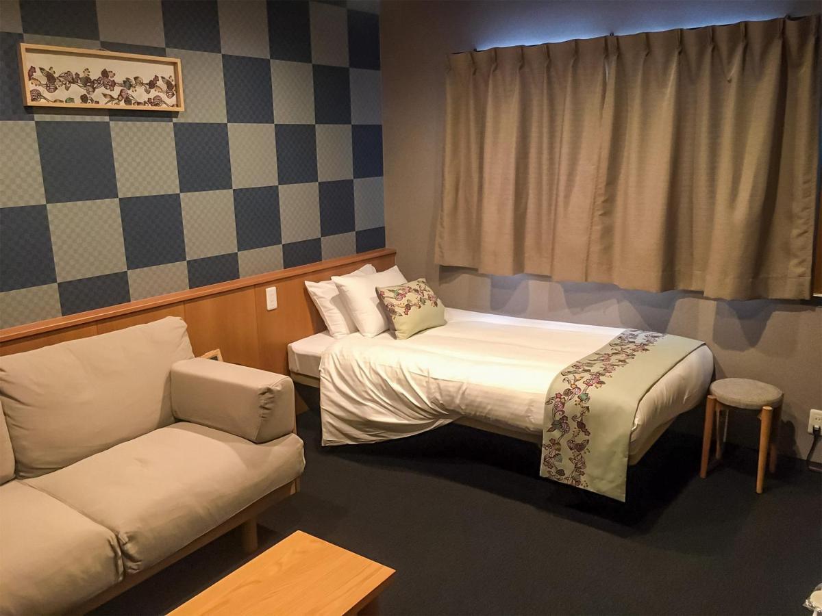 Kyoto Earth Hotel Екстер'єр фото